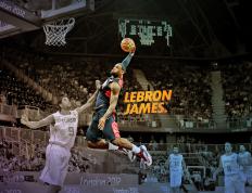 开云体育-跨界竞技的传奇日，美国过关巴黎，弗拉霍维奇接管NBA季后赛