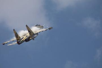 开云下载-足球与篮球的时空交错，2030世界杯赛场上的爵士与步行者之战