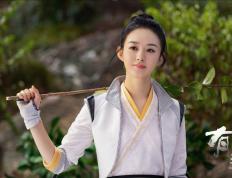 开云体育登录-乔治领袖风范点燃全场，独行侠力克老鹰展团队篮球魅力