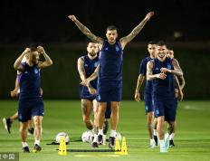 开云APP-德布劳内爆发，澳大利亚生死战取胜日本