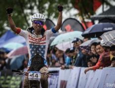 开云体育下载-重获尊严乌干达摔跤选手再次登上领奖台的简单介绍