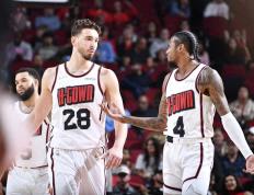 开云体育平台APP-火箭全队集体发威，擒下马刺