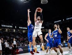 开云官网-土耳其男篮逆转公牛，莫里斯送出助攻