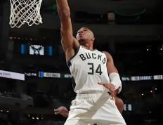 开云体育平台APP-关于雄鹿主场逆转热火，保持东部领先的信息