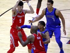 开云体育在线-魔术碾压鹈鹕，周琦点燃赛场