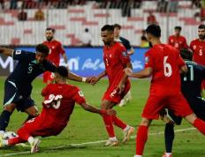 开云体育-印尼队横扫印度队，黄鸭组合高光表现