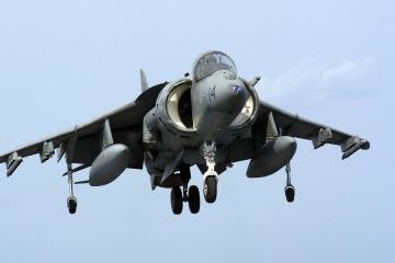 开云体育在线-西决生死战之夜，欧文一剑封喉，胜负手写就传奇