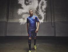 开云体育APP下载-浓眉摧枯拉朽彻底打爆防线，奇才攻防一体强势淘汰活塞