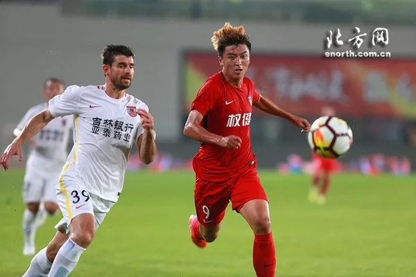 开云体育中国-包含恒丰客场不敌绿城，保级形势危机四伏的词条