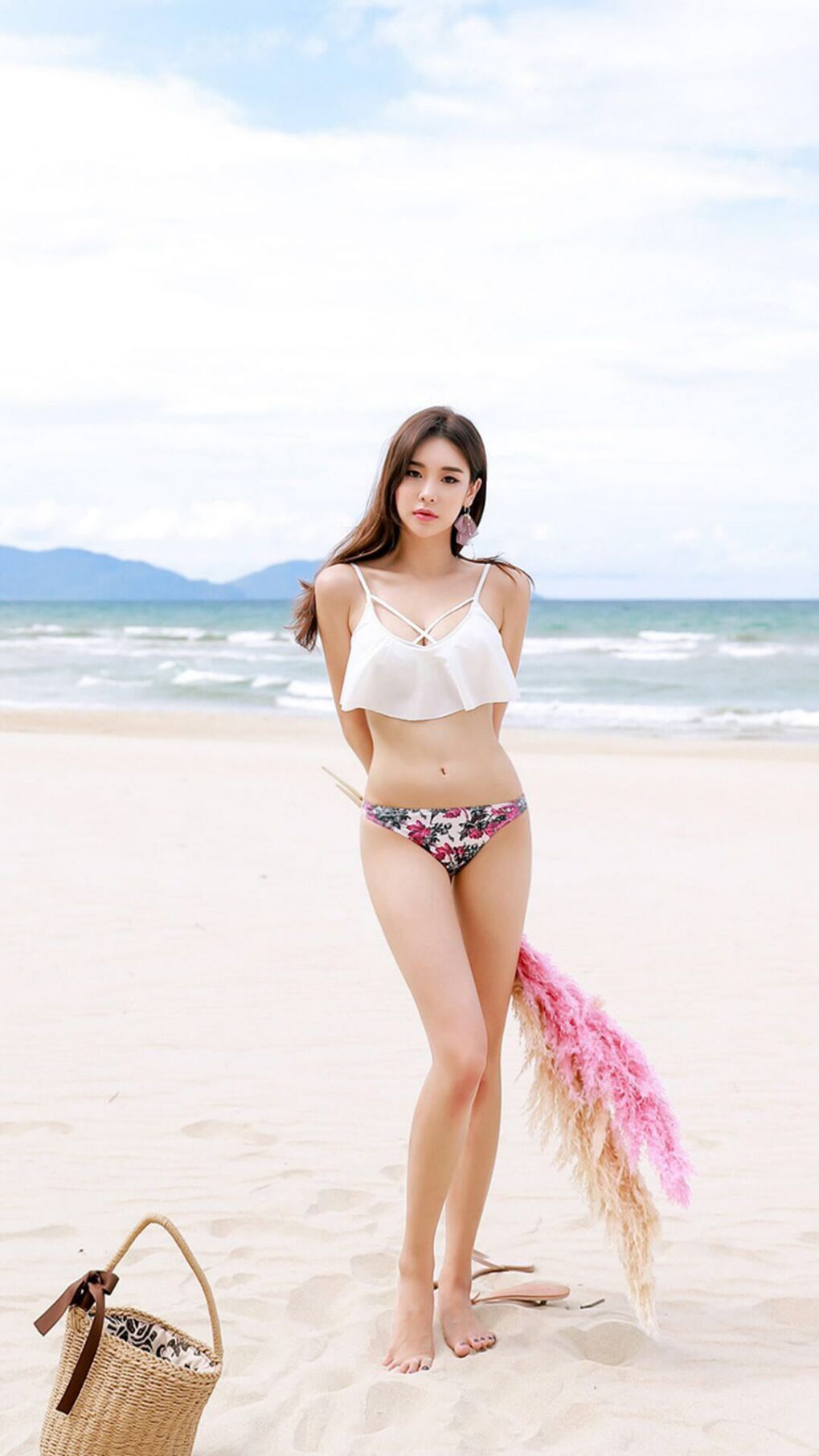 开云平台-绿茵未启，篮坛先燃，2026世界杯前的预言，快船如何于冰沙王中心制霸鹈鹕？