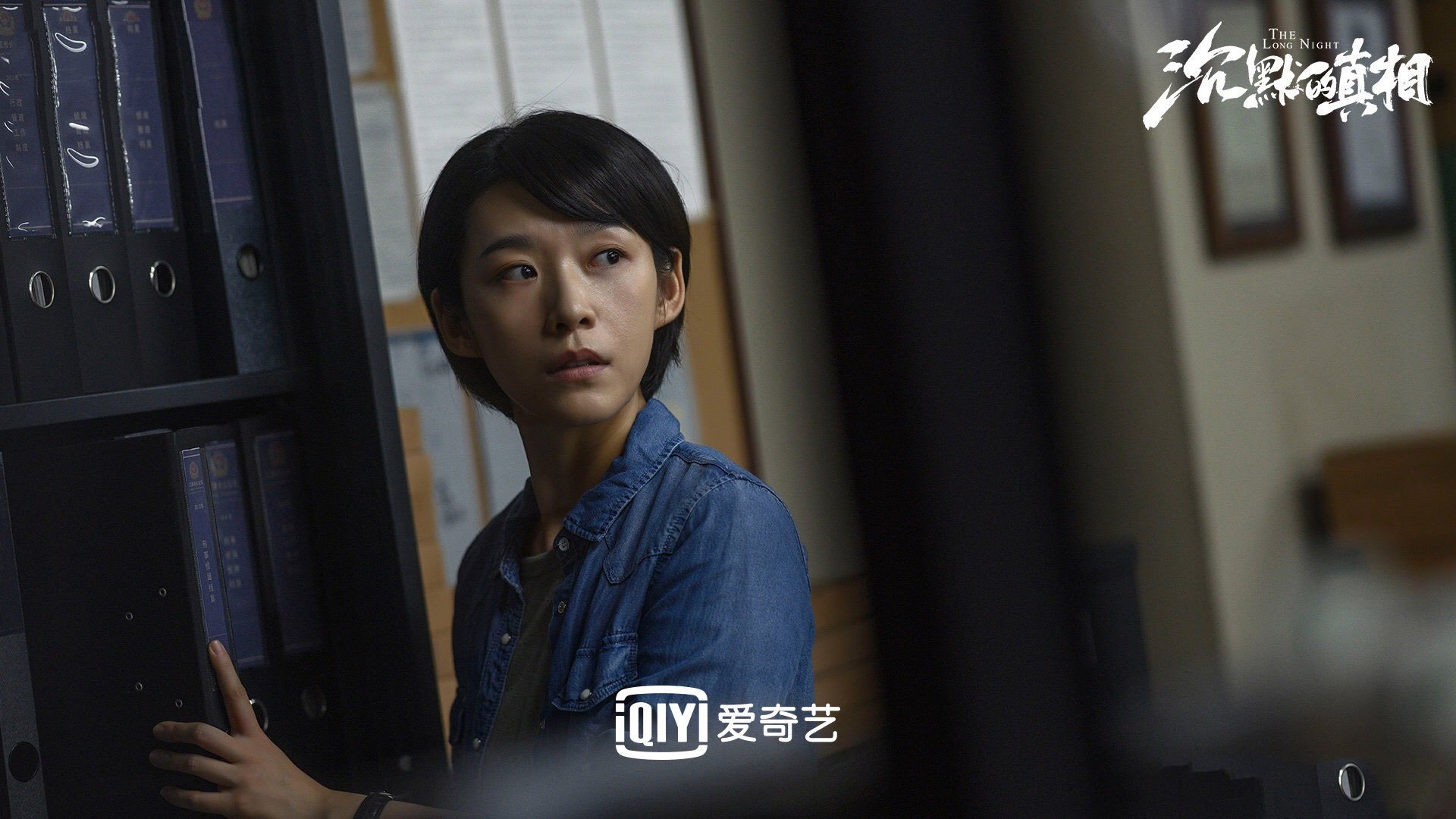 开云体育-卡拉斯科爆发,一道撕裂蓝黑幕布的闪电,智利风暴席卷梅阿查