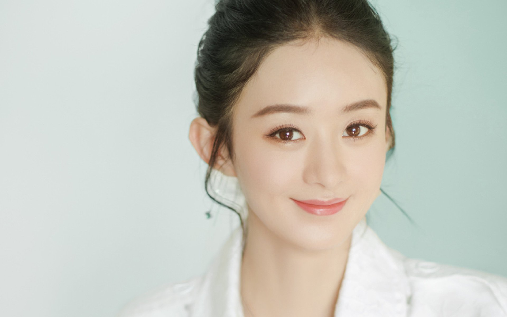 开云体育平台APP-布克爆发助广东队争冠战胜广厦队,夺冠之路再添关键一胜