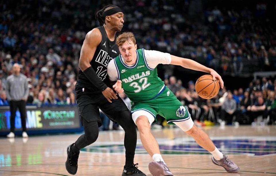 开云平台-篮网狂胜爵士，福克斯成为关键先生