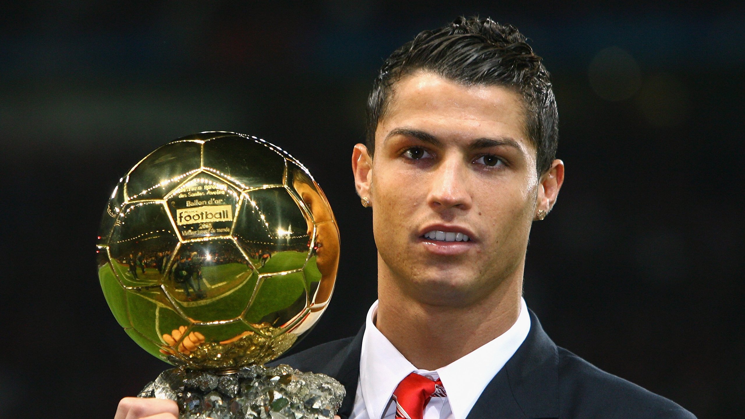 开云平台-特奥独造三球闪耀全场,尼日利亚惊险淘汰亚特兰大晋级